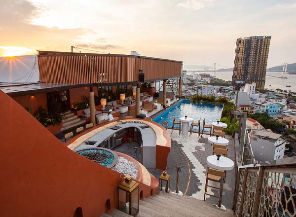 Rooftop bar The Gypsy in Da Nang