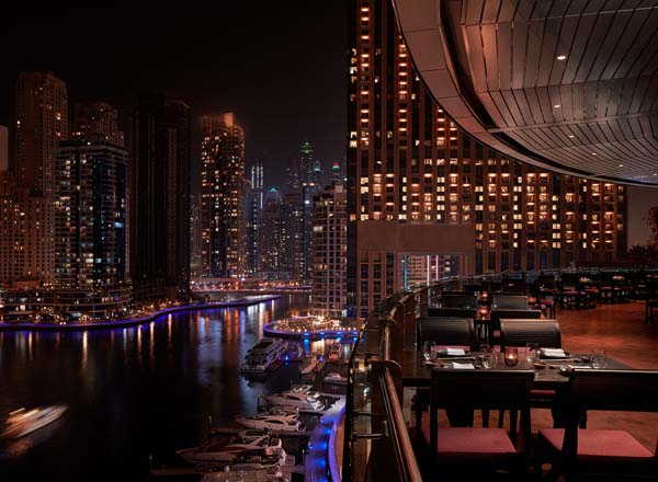 Rooftop bar Asia Asia in Dubai