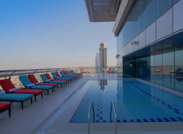 Rooftop bar Level 43 Sky Lounge in Dubai
