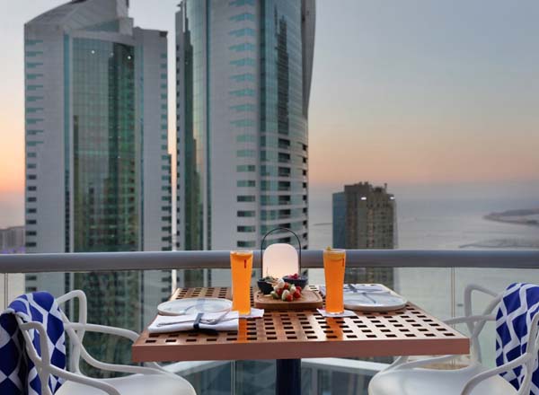 Rooftop bar REX Bar Dubai in Dubai