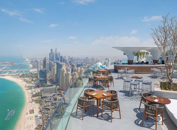 Rooftop bar ZETA Seventy Seven in Dubai
