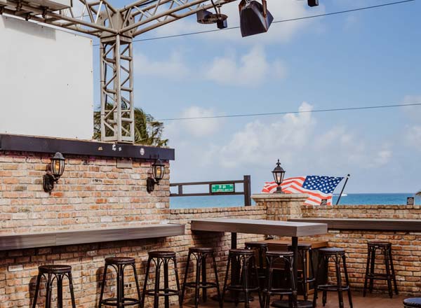 Rooftop bar McSorley's Beach Pub in Fort Lauderdale
