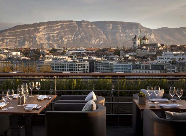 Rooftop bar Izumi in Geneva