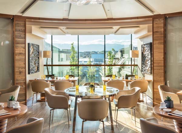 Rooftop bar Izumi in Geneva