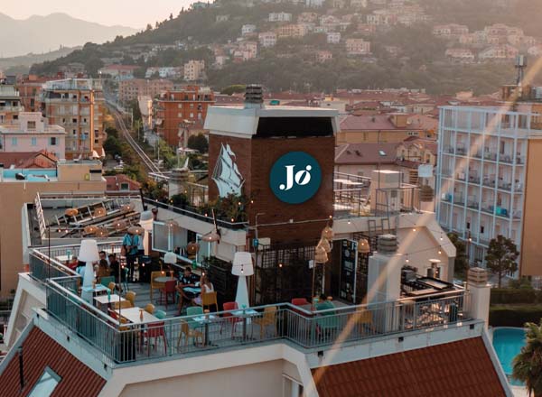 Rooftop bar Roof 229 at Hotel Jolly Roger in Pietra Ligure (Italian Riviera)