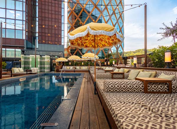 Rooftop bar PAM’S Pool Deck & Lounge in Gothenburg