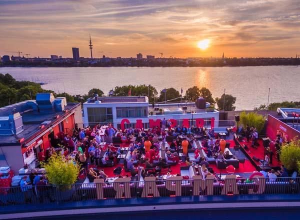 Rooftop bar Campari Lounge in Hamburg