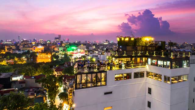 Rooftop bar Diamond Sky Bar in Hanoi