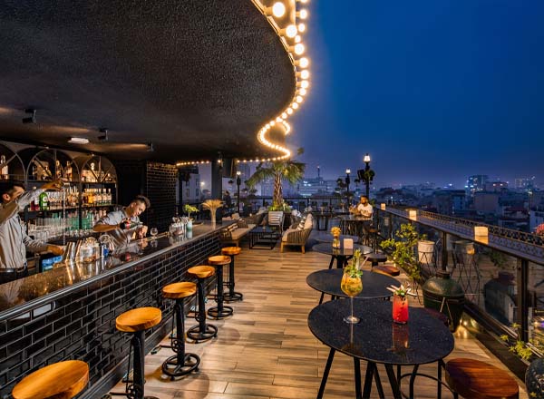 Rooftop bar SOL SKY BAR in Hanoi