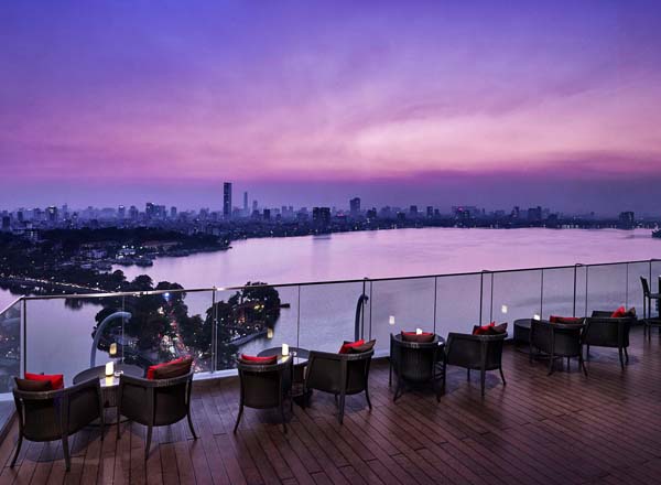 Rooftop bar The Summit at Pan Pacific in Hanoi