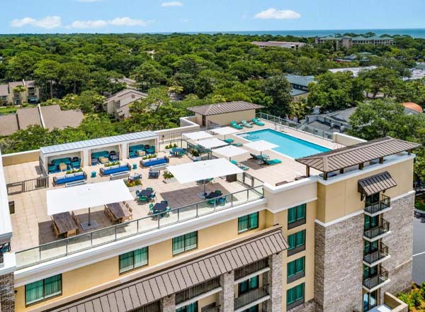 Rooftop bar High Tide Rooftop Bar in Hilton Head Island