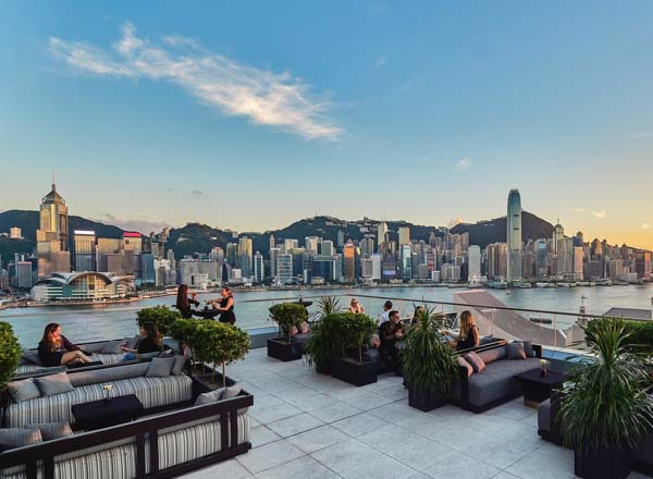 Rooftop bar Aqua in Hong Kong