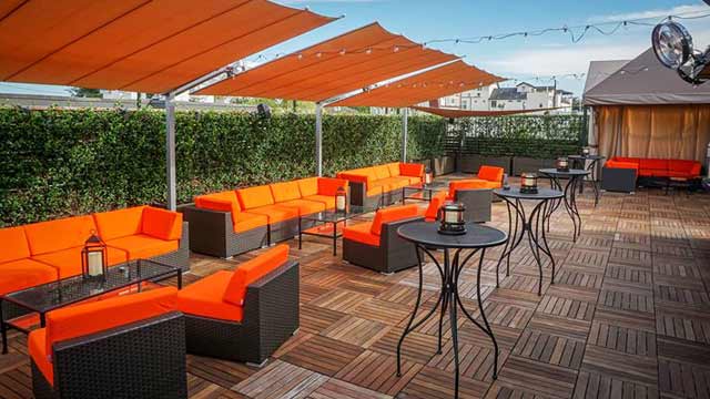 Rooftop bar Rosemont Houston in Houston