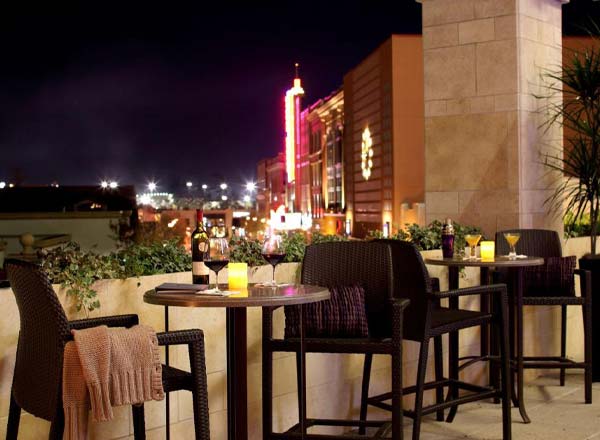 Rooftop bar Market Street Bar at Hyatt Centric in Houston