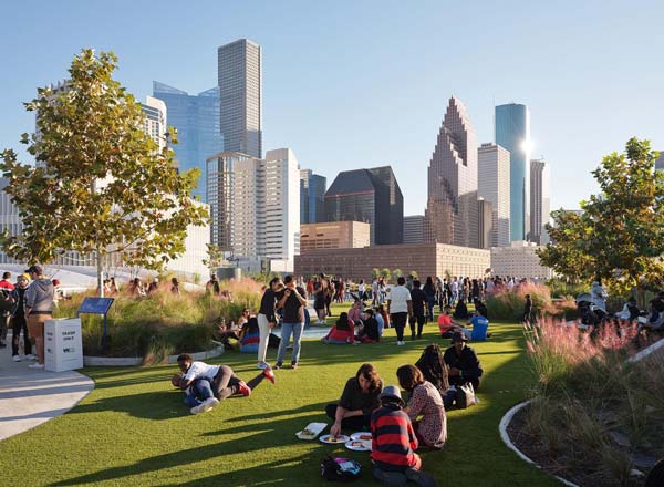 Rooftop bar Skylawn at POST Houston in Houston