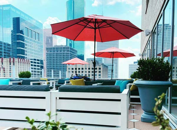 Z on23 Rooftop Bar - Rooftop bar in Houston | The Rooftop Guide