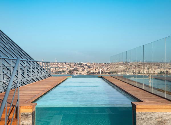 Rooftop bar The Roof at The Ritz-Carlton in Istanbul