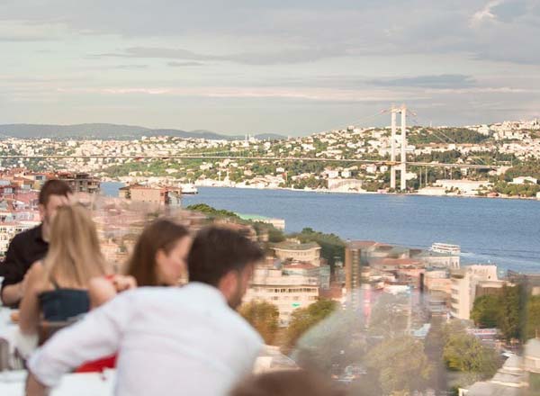 Rooftop bar Vogue Restaurant & Bar in Istanbul