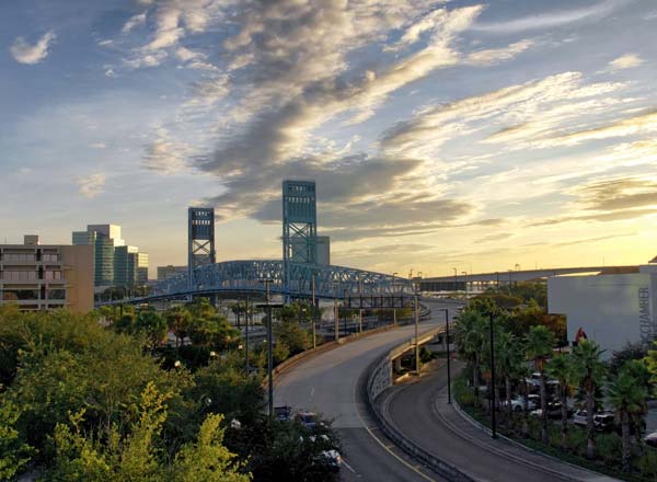 Rooftop bar Cowford Chophouse in Jacksonville