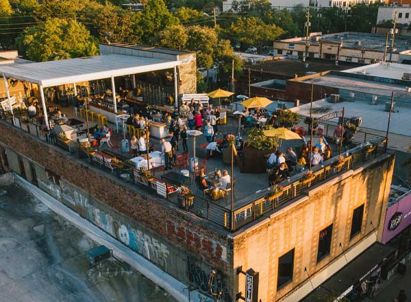 Rooftop bar Hoptinger Bier Garden & Sausage House in Jacksonville