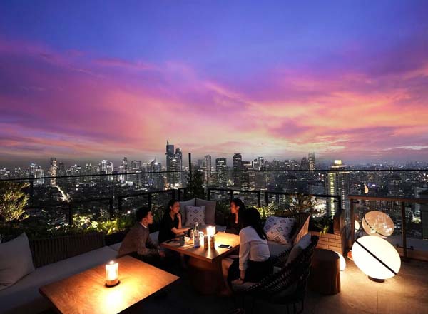 Rooftop bar KITA Bar in Jakarta