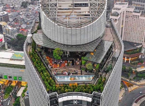 Rooftop bar SKYE Jakarta in Jakarta