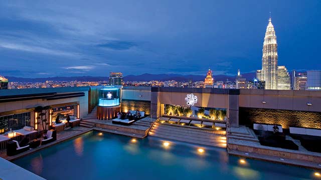 Rooftop bar Luna Bar in Kuala Lumpur