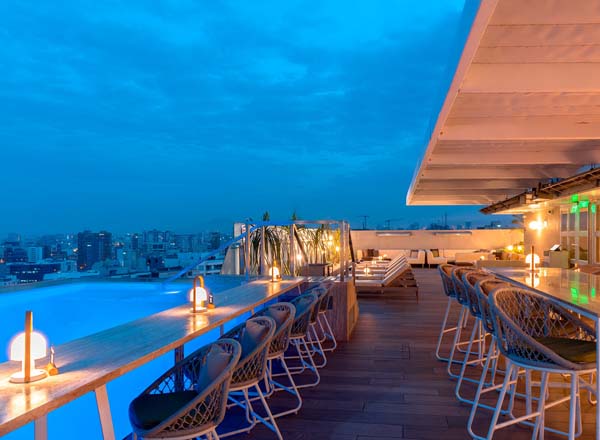Rooftop bar Lima 27 Tapas in Lima