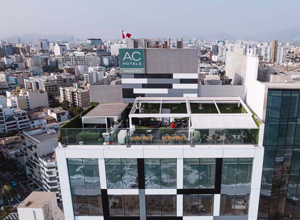 Rooftop bar Insumo Rooftop in Lima