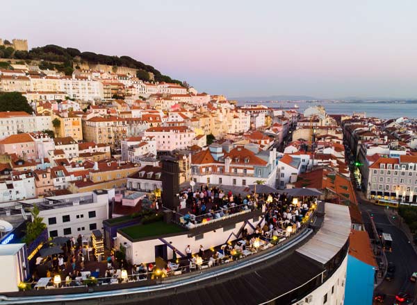 Rooftop bar ROOFTOP Bar Mundial in Lisbon