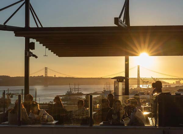 Rooftop bar Noobai in Lisbon