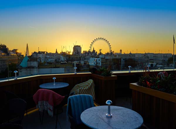 Rooftop bar The Rooftop St. James in London