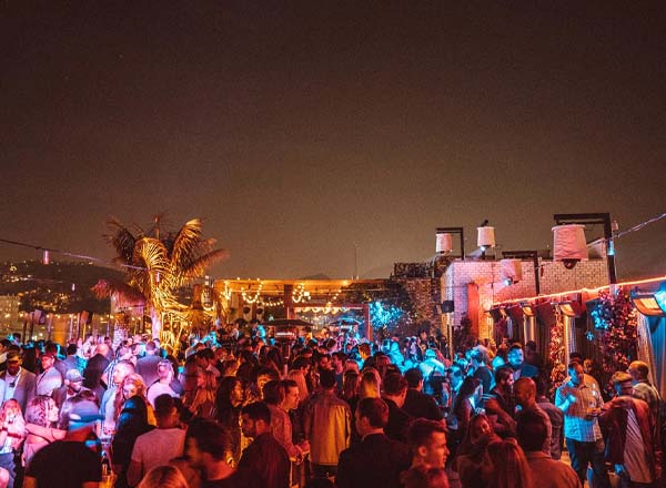 Rooftop bar Dream Rooftop in Los Angeles