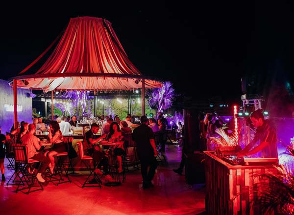 Rooftop bar The Rooftop at The Cape in Los Cabos