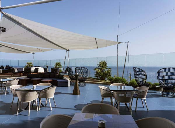 Rooftop bar Galáxia Skybar at Savoy Palace in Madeira