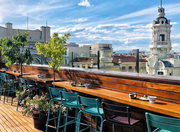 Pisoteando Melódico tema Ático at Hotel de las Letras - Rooftop bar in Madrid | The Rooftop Guide