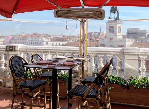 Rooftop bar Restaurante Terraza Puertalsol in Madrid
