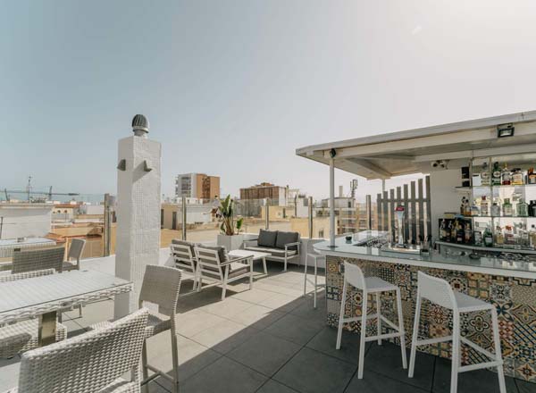 Rooftop bar Terraza Topic by Soho in Malaga