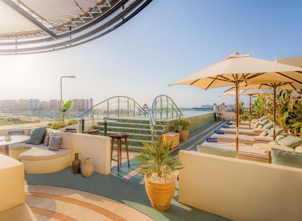 Rooftop bar Lolita Skyview Pool & Lounge in Malaga