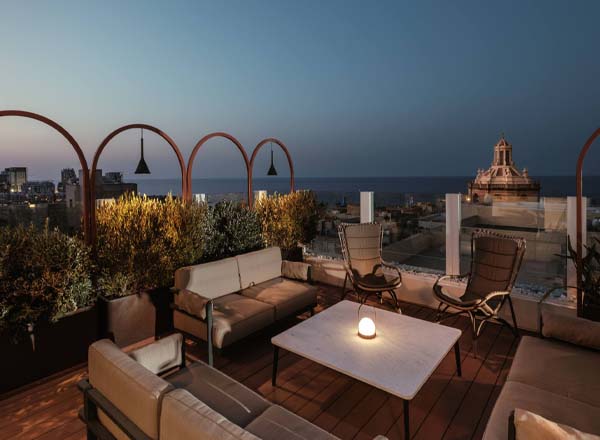 Rooftop bar Over Grain in Malta