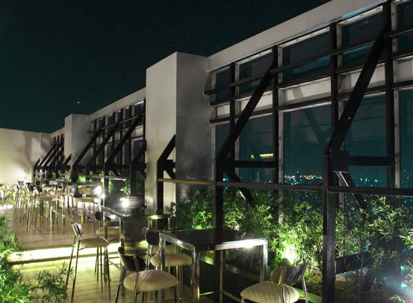 Rooftop bar Top of the Alpha in Manila