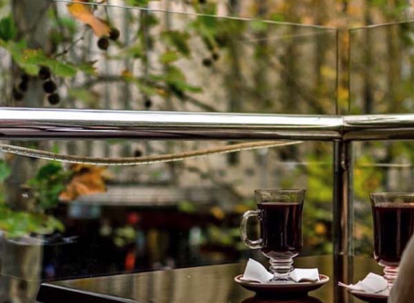 Rooftop bar Cabinet Bar and Balcony in Melbourne