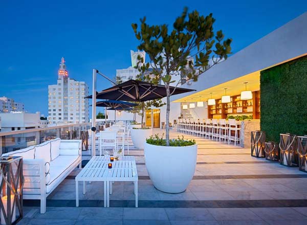 Rooftop bar The Regent Rooftop at Gale South Beach in Miami