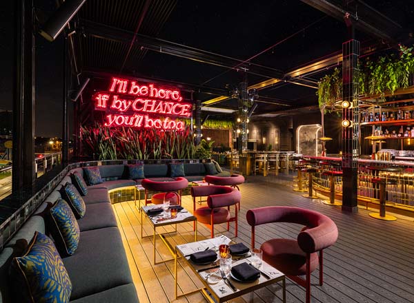 Rooftop bar Giselle Miami in Miami