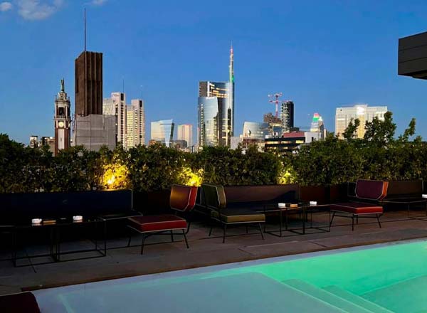 Rooftop bar Ceresio 7 in Milan