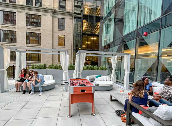 Rooftop bar Terrasse Alizé in Montreal