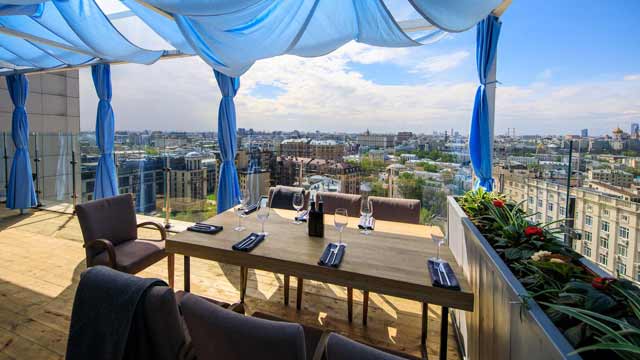 Rooftop bar Karlson Central City Tower in Moscow