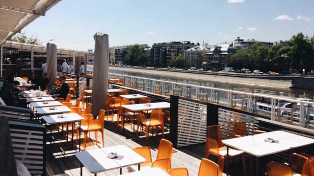 Rooftop bar Strelka Bar in Moscow