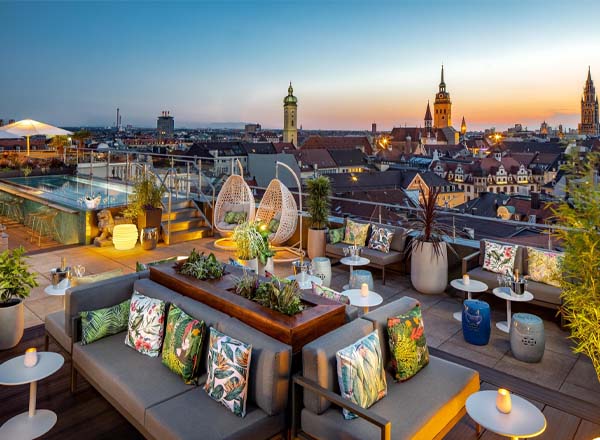 Rooftop bar Mahjong Roof Garden in Munich