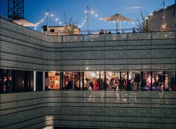 Ruby Rosi Hotel Bar Rooftop Bar In Munich The Rooftop Guide ruby-rosi-hotel-bar-rooftop-bar-in-munich-the-rooftop-guide